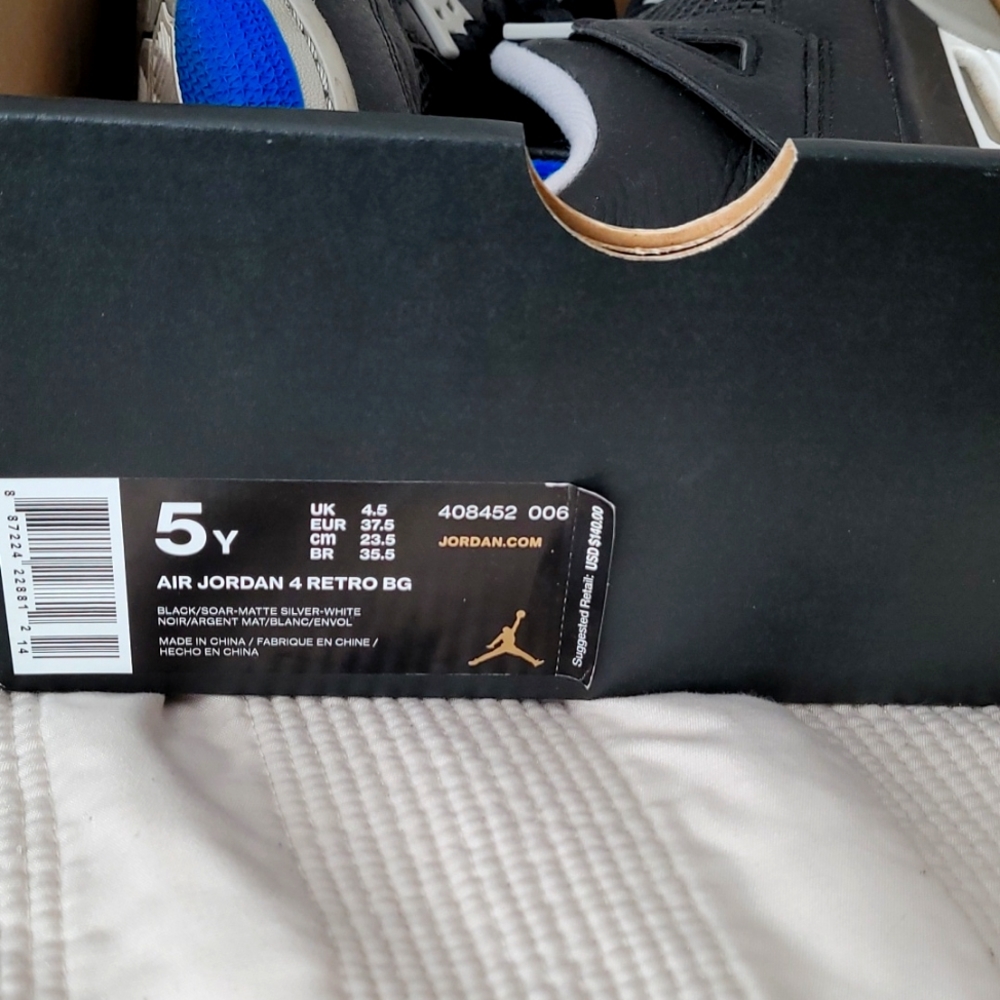 Boys Jordan 4retro
